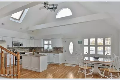 305 Baltimore Avenue, Point Pleasant Beach, NJ 08742 - Photo 3