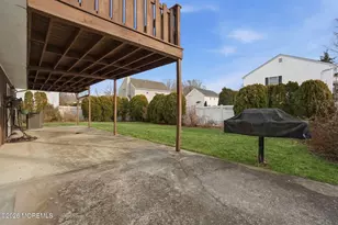 708 Auth Ave, Oakhurst, NJ 07755 - Photo 23