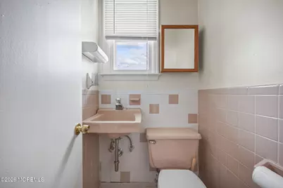 70 Main Street, Matawan, NJ 07747 - Photo 33