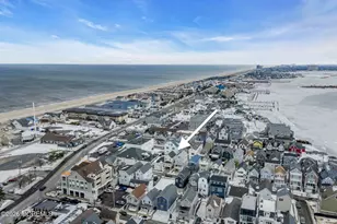 6 Beach St, Sea Bright, NJ 07760 - Photo 1