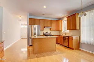 22 Wellington St, Holmdel, NJ 07733 - Photo 9