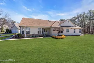 18 Rosewood Ct, Lakewood, NJ 08701 - Photo 7