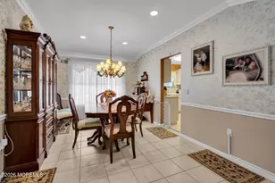 18 Rosewood Ct, Lakewood, NJ 08701 - Photo 17