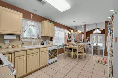 18 Rosewood Court, Lakewood, NJ 08701 - Photo 29