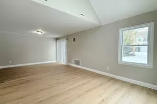 6 Twain Ct, Freehold, NJ 07728 - Photo 15