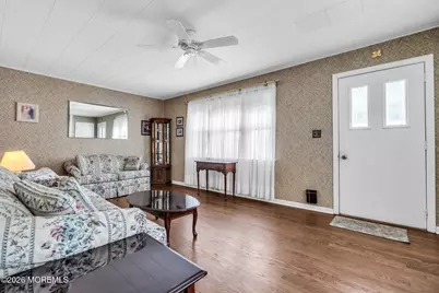 17 Crestview Drive, Middletown, NJ 07748 - Photo 7