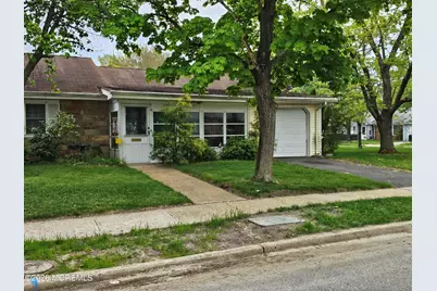 61A Hedge Drive, Lakewood, NJ 08701 - Photo 3