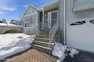 13 Heritage Dr, Howell Township, NJ 07731 - Photo 3