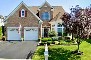 21 Jumping Brook Dr, Lakewood, NJ 08701 - Photo 1