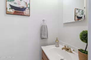 7 Colonial Ct, Howell Township, NJ 07731 - Photo 15