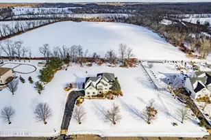 17 Cutter Ct, Cream Ridge, NJ 08514 - Photo 3