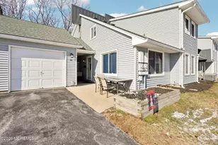 38 Amy Ct, Brick, NJ 08724 - Photo 3