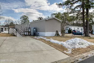 42 Woodchuck Parkway, Whiting, NJ 08759 - Photo 15