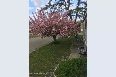 42 Woodchuck Parkway, Whiting, NJ 08759 - Photo 13