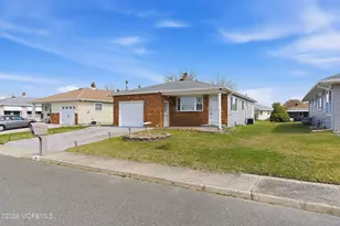 78 Castle Harbor Dr, Toms River Township, NJ 08757 - Photo 9