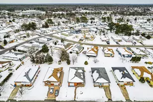 78 Castle Harbor Dr, Toms River Township, NJ 08757 - Photo 5