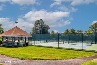 8E Benjamin Franklin Drive, Monroe Township, NJ 08831 - Photo 31