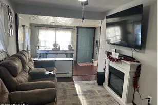 284 Washington St, Keyport, NJ 07735 - Photo 7