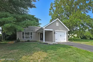 11 Twyford Ln, Manchester Township, NJ 08759 - Photo 1