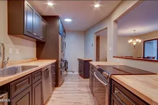 167 Amberly Dr, Manalapan Township, NJ 07726 - Photo 9