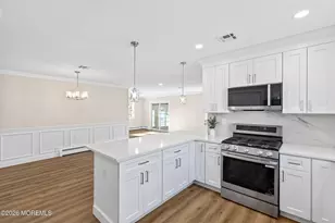 57 Innsbruck Dr, Toms River Township, NJ 08757 - Photo 9