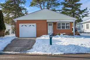 374 Port Royal Dr, Toms River Township, NJ 08757 - Photo 7