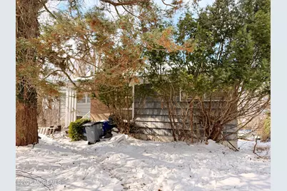 19 Summit Avenue, Atlantic Highlands, NJ 07716 - Photo 1