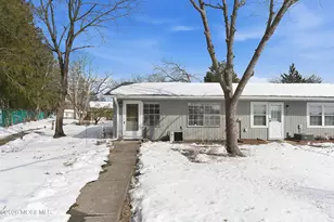 367F Chesterfield Ct, Lakewood, NJ 08701 - Photo 3