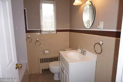 142 South Street #8b, Red Bank, NJ 07701 - Photo 9