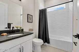 18 Begonia Dr, Manalapan Township, NJ 07726 - Photo 29