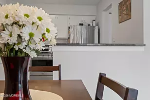 114 Dundee Ct, Aberdeen Township, NJ 07747 - Photo 5