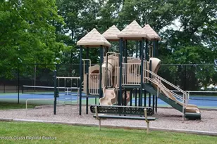 114 Dundee Ct, Aberdeen Township, NJ 07747 - Photo 19