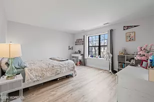 114 Dundee Ct, Aberdeen Township, NJ 07747 - Photo 11