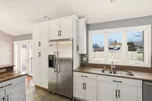 1057 Savannah St, Toms River Township, NJ 08753 - Photo 5