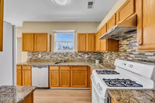 56 Hadley Dr, Robbinsville Township, NJ 08691 - Photo 13