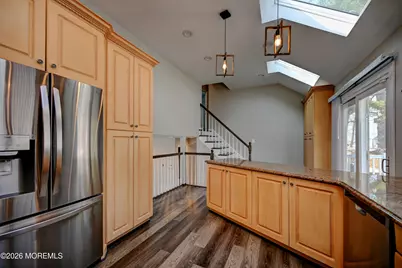 17 Thomas Road, East Brunswick Township, NJ 08816 - Photo 15