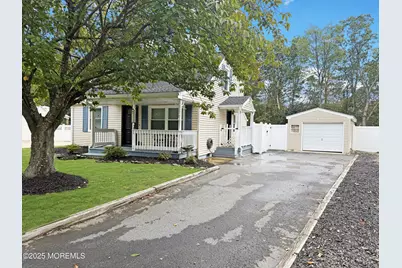 224 Sunset Lane, Howell Township, NJ 07731 - Photo 17
