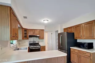 1220 Fox Hollow Dr, Toms River Township, NJ 08755 - Photo 9