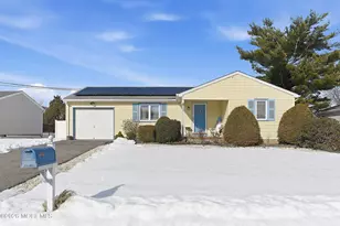 912 Sarasota Dr, Forked River, NJ 08731 - Photo 1