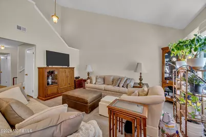 26 Aspen Avenue, Englishtown, NJ 07726 - Photo 9