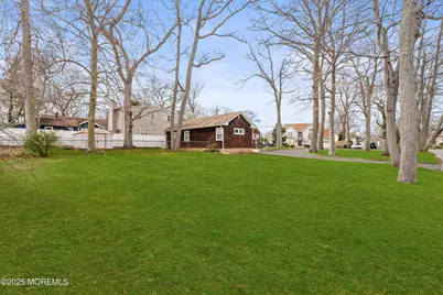 456 Harnell Avenue, Oakhurst, NJ 07755 - Photo 29