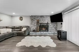 3 Lisa Dr, Hazlet Township, NJ 07730 - Photo 11