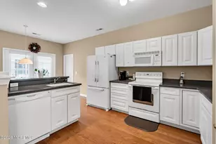 2 Oak Tree Ct, Whiting, NJ 08759 - Photo 19