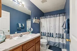 9 E Shenendoah Rd, Howell Township, NJ 07731 - Photo 15