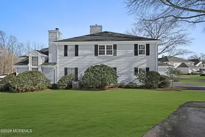 1604 Buckingham Circle, Middletown, NJ 07748 - Photo 3