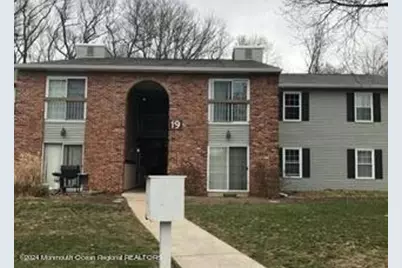 19 Augusta Court #6, Freehold, NJ 07728 - Photo 3