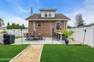 260 County Rd, Cliffwood, NJ 07721 - Photo 3