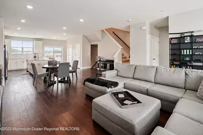 14 Kelly Way, Tinton Falls, NJ 07724 - Photo 9