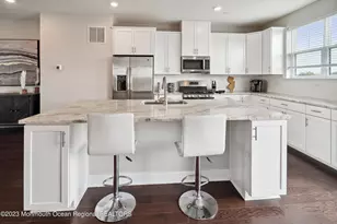 14 Kelly Wy, Tinton Falls, NJ 07724 - Photo 11