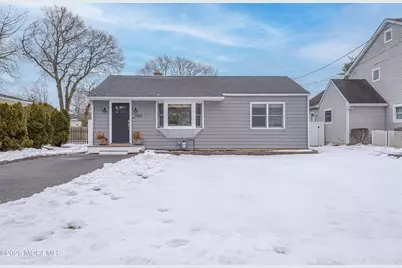 1402 Northstream Parkway, Point Pleasant, NJ 08742 - Photo 1